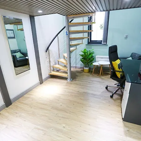 A103 Cosy City Loft Ковентри Экстерьер фото