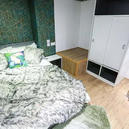 A103 Cosy City Loft Ковентри Экстерьер фото